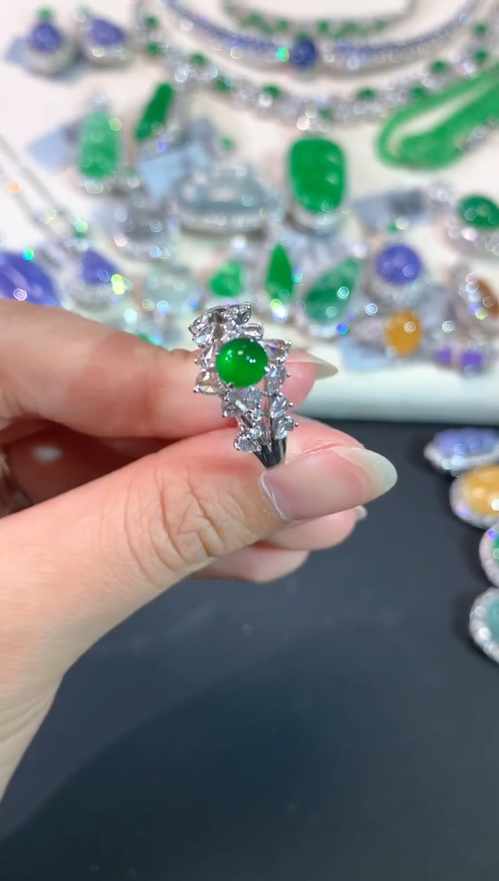 【闪购商品】翡翠戒指18K金镶嵌C65|12800