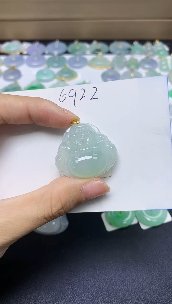 翡翠18K金镶嵌颈饰天然自然緬甸A貨翡翠