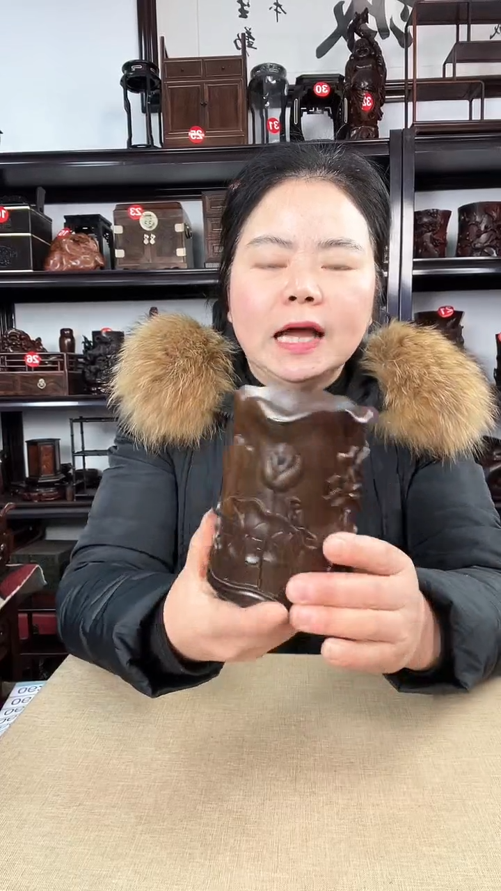 【闪购商品】木0077瑕疵老李红木工艺品