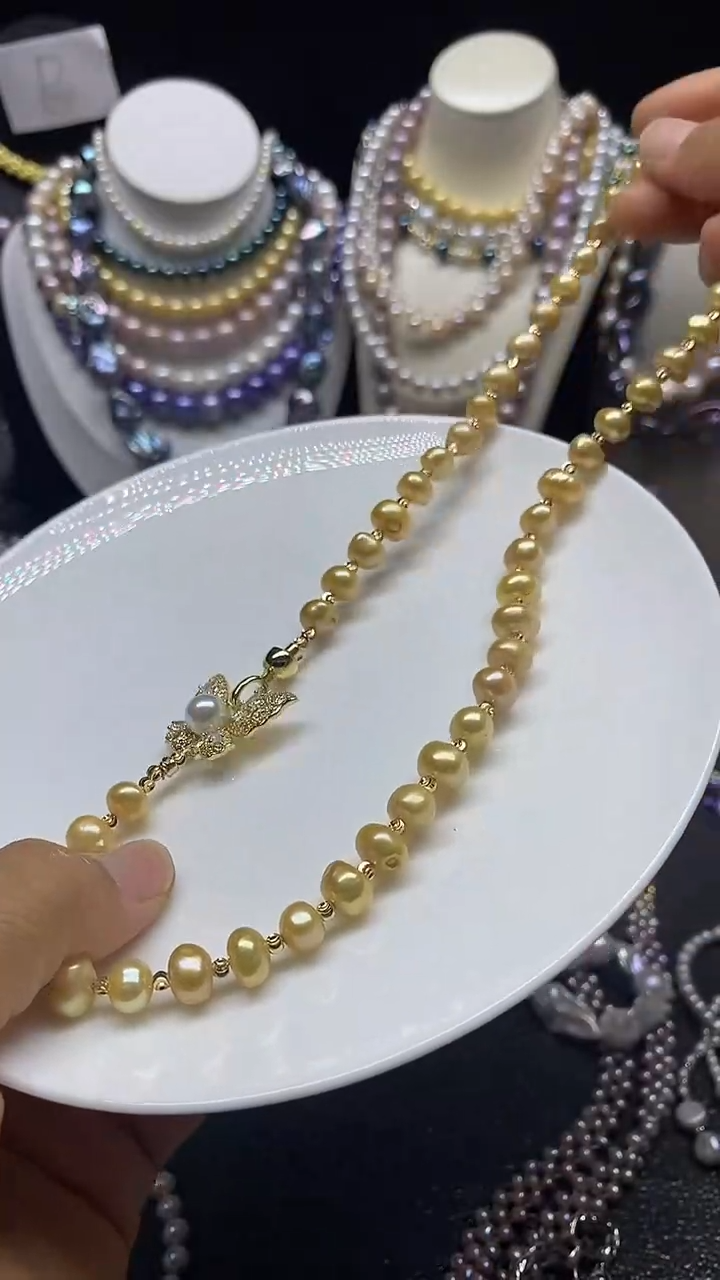 淡水珍珠未镶嵌颈饰多人