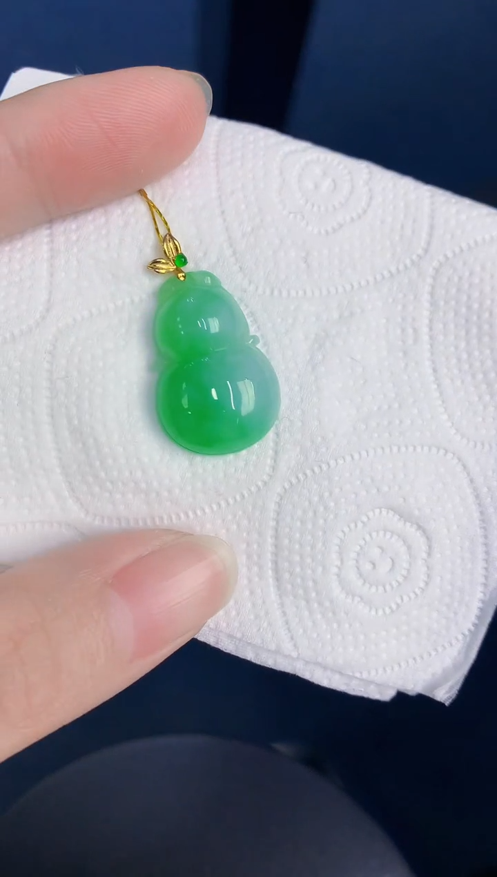 颈饰18K金镶嵌翡翠天然翡翠缅甸A货