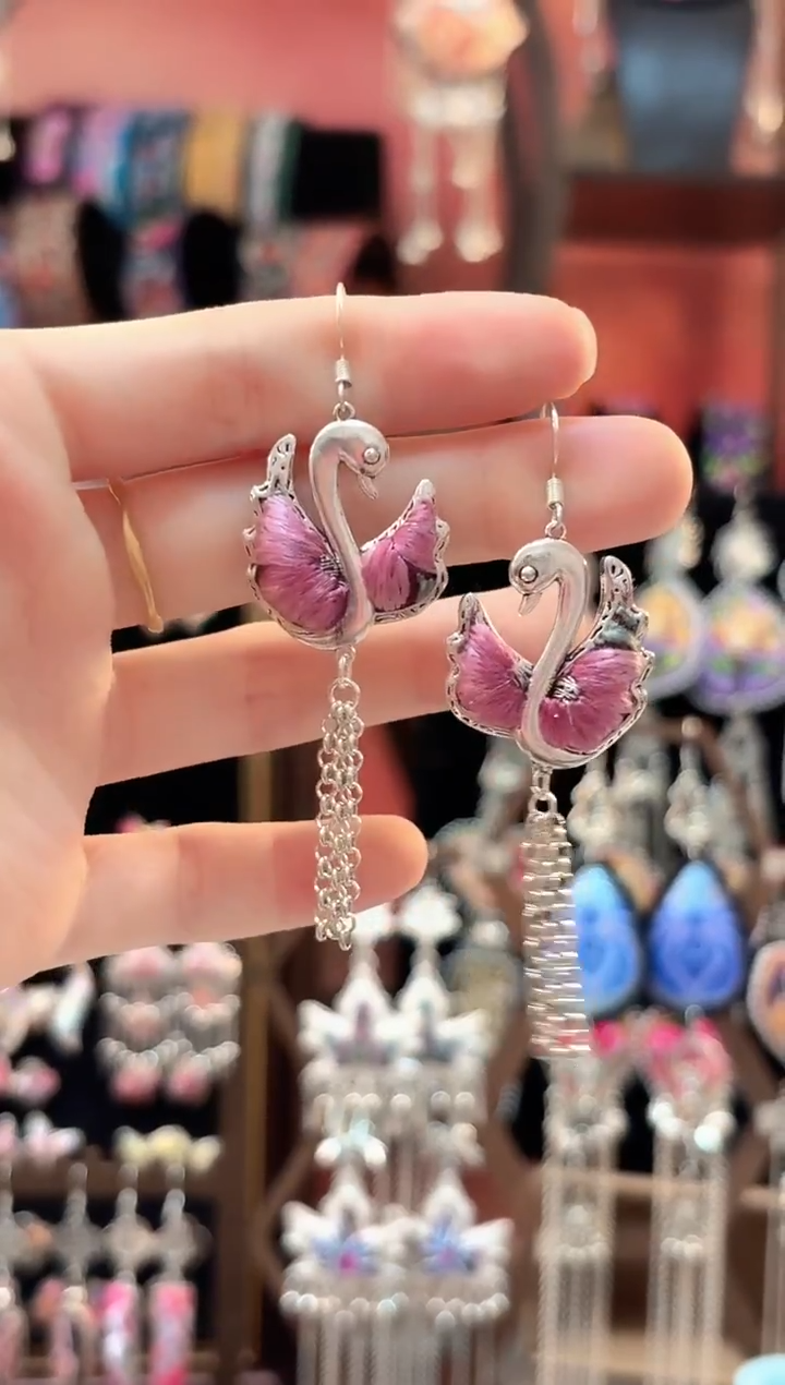 织绣云织谣民族风精美饰品   439**