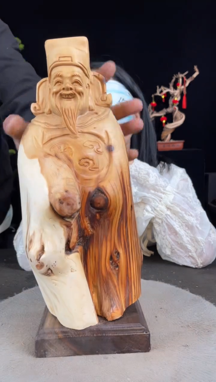 【闪购商品】柏木（崖柏）其他手工摆件,先抢先得!