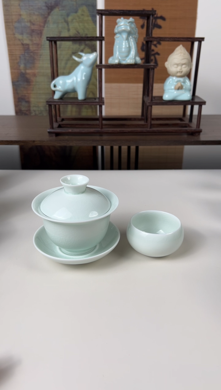 【闪购商品】杯珑匠玉青玉兰盖碗+2只玉青玉兰杯