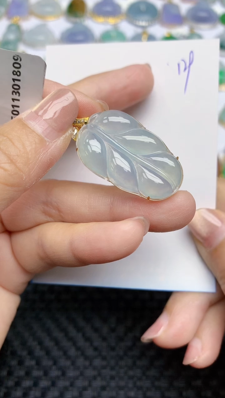 【闪购商品】翡翠颈饰18K金镶嵌天然A货翡翠 129