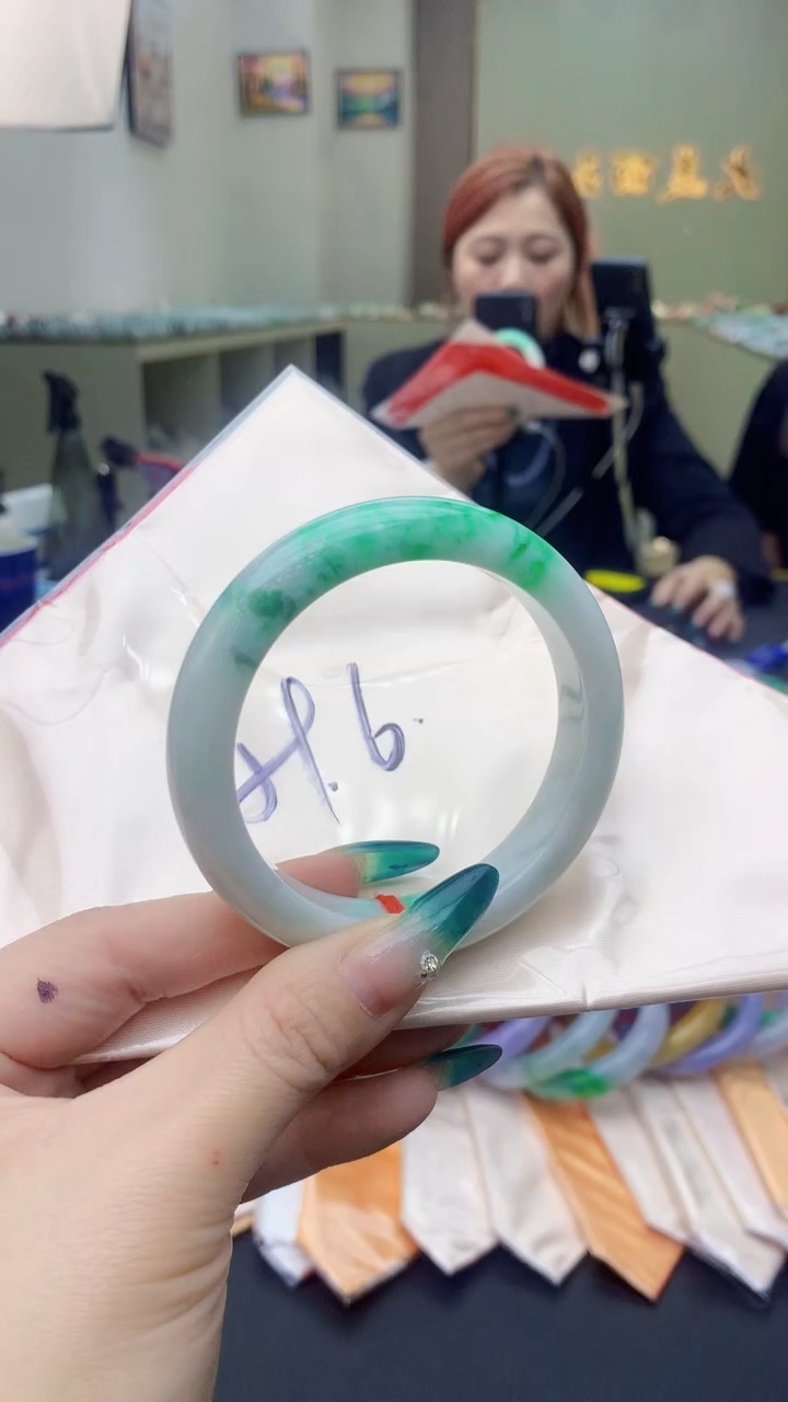 【闪购商品】翡翠手镯未镶嵌0968062529
