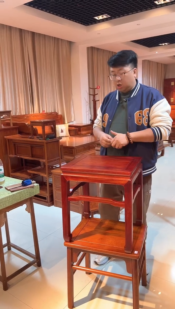 花梨木类成套家具非洲紫檀 内翻马蹄腿大方凳