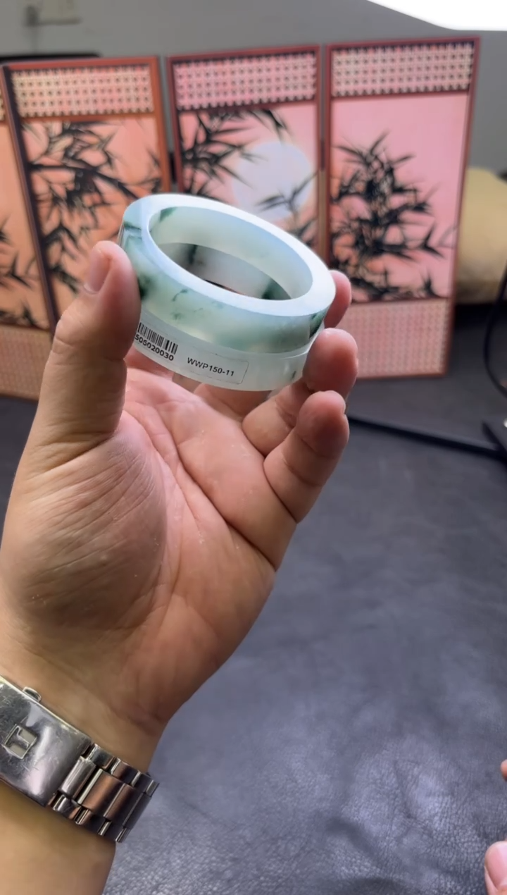 未镶嵌手镯定制翡翠长***3多样性