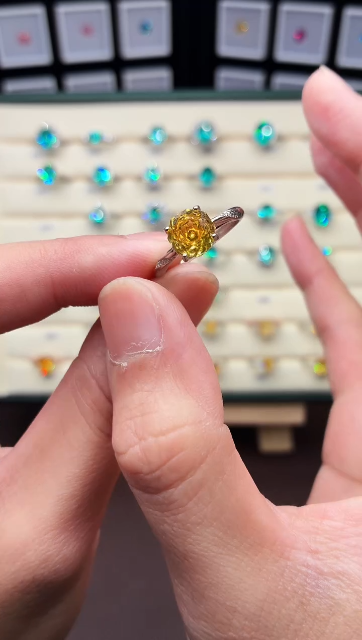 戒指彩色蓝宝石银S925镶嵌1