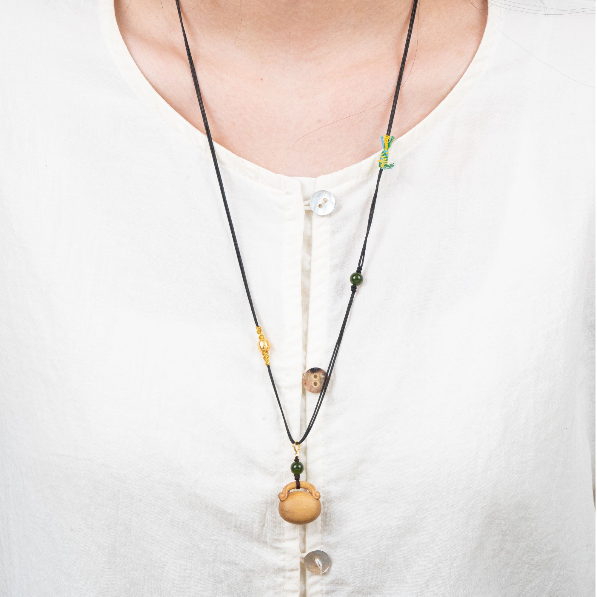 印度老山檀香如意锁桶珠吊坠男女同款配饰