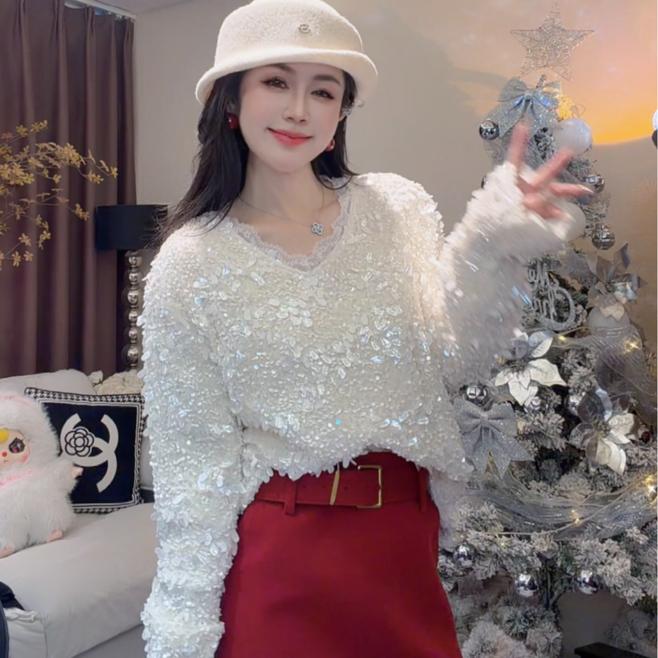 LX~韩系重工亮片流苏V领秋冬气质名媛长袖高级感打底衫7103