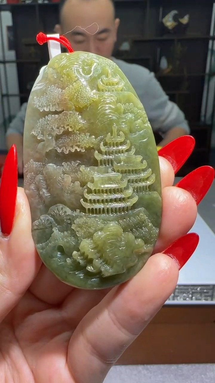 【闪购商品】翡翠颈饰未镶嵌天然翡翠A货吊坠
