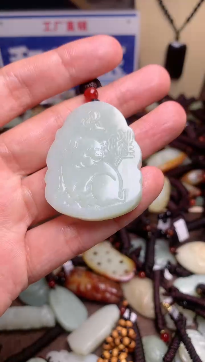 【闪购商品】和田玉颈饰未镶嵌1