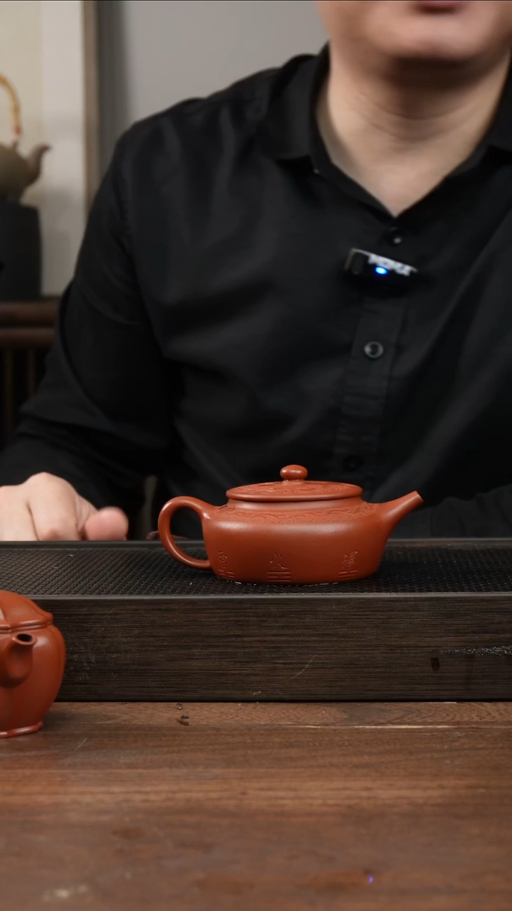 茶杯紫砂肆**丶全手朱泥太极扁辰  ！   170CC 
