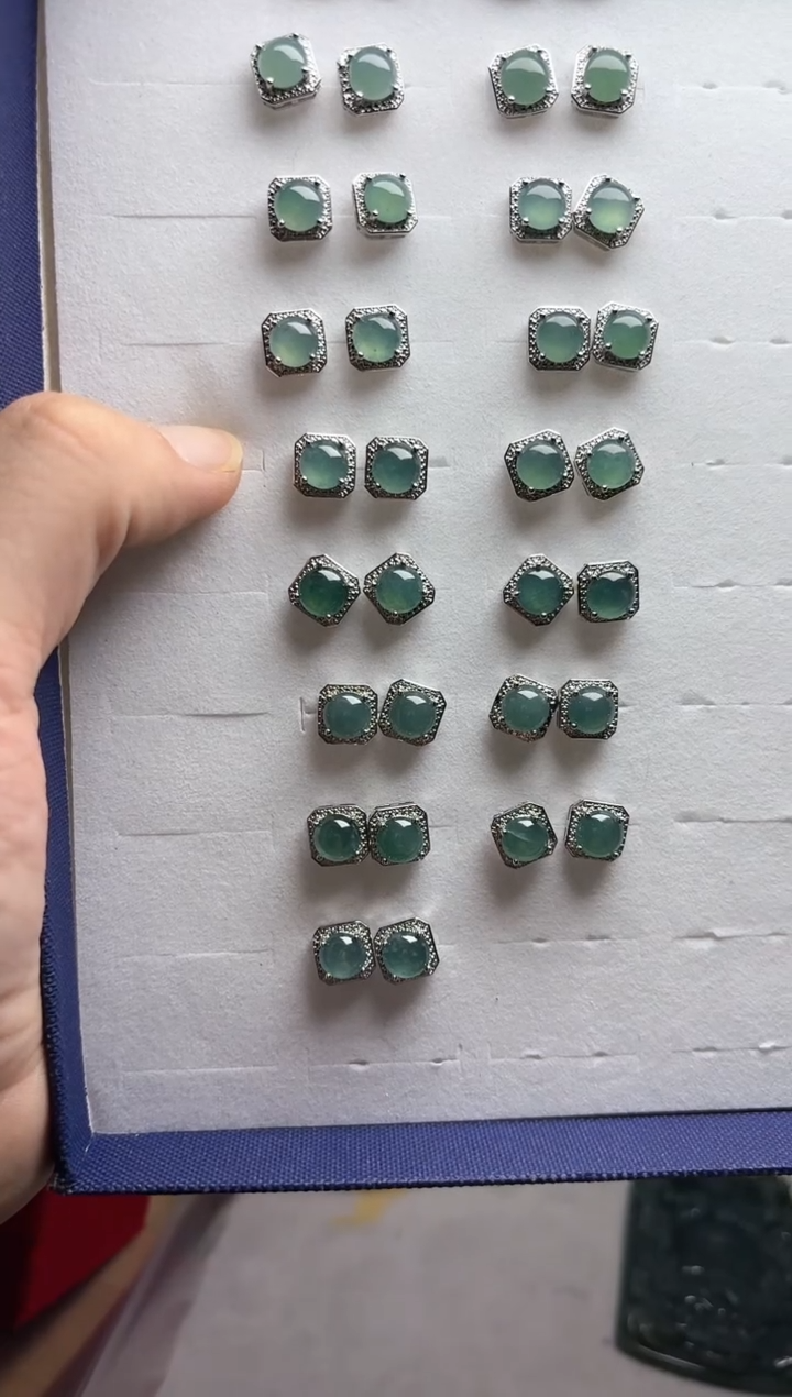 【闪购商品】翡翠耳钉未镶嵌方耳钉【多样性发货一对】