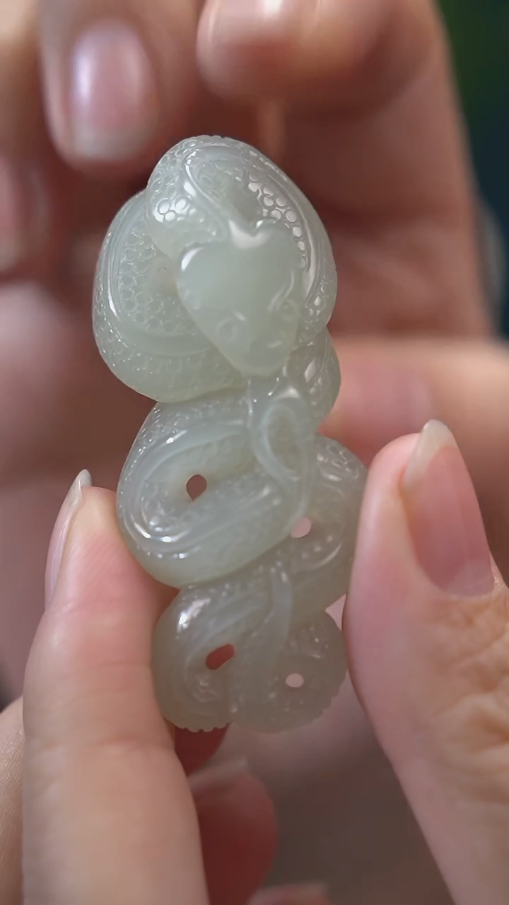 【闪购商品】和田玉吊坠(不含链)未镶嵌蛇