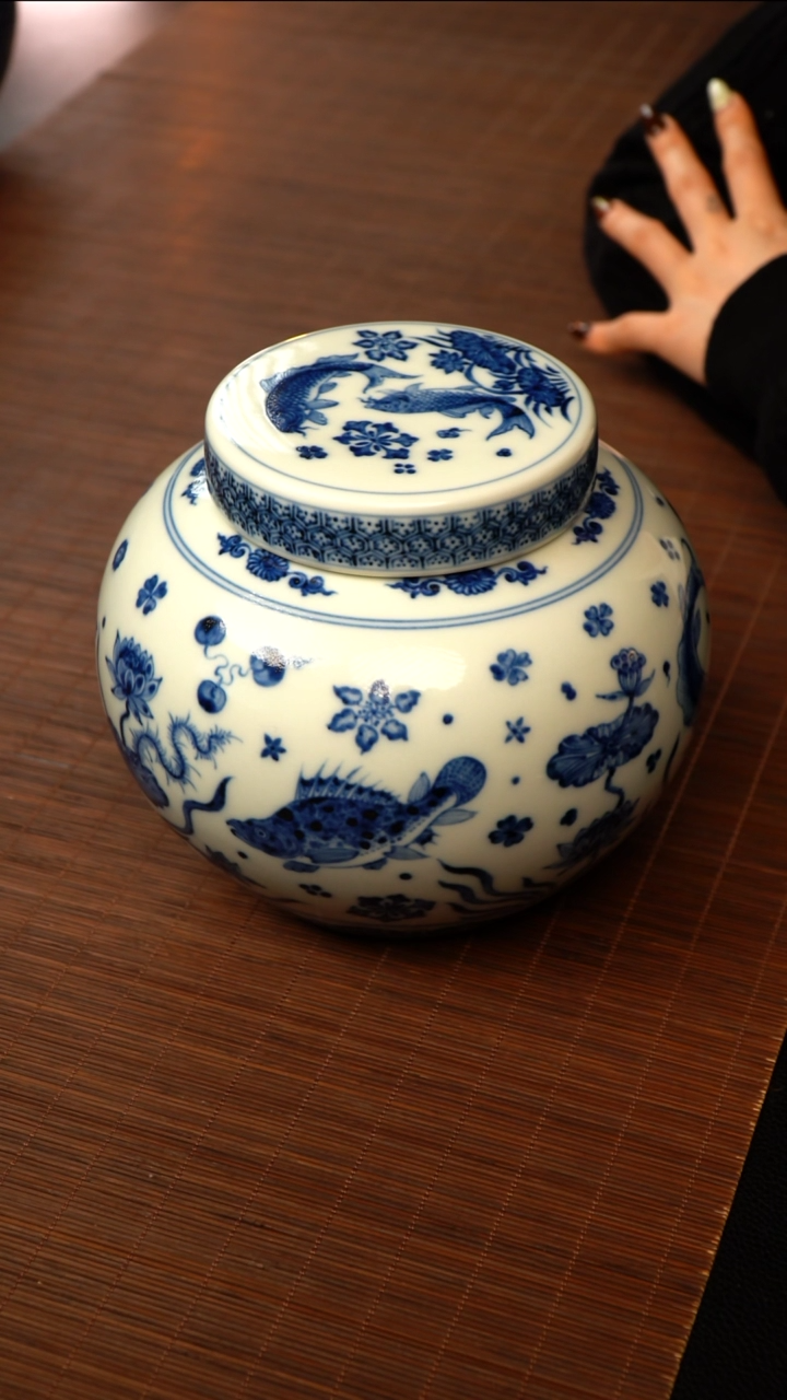 【闪购商品】杯待月观山鱼藻双盖罐