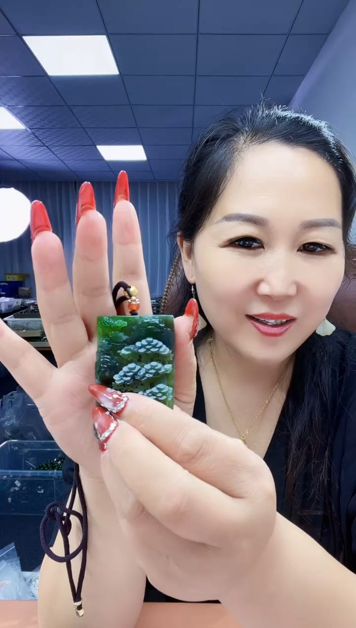 和田玉未镶嵌挂件纯天然和田玉俄碧