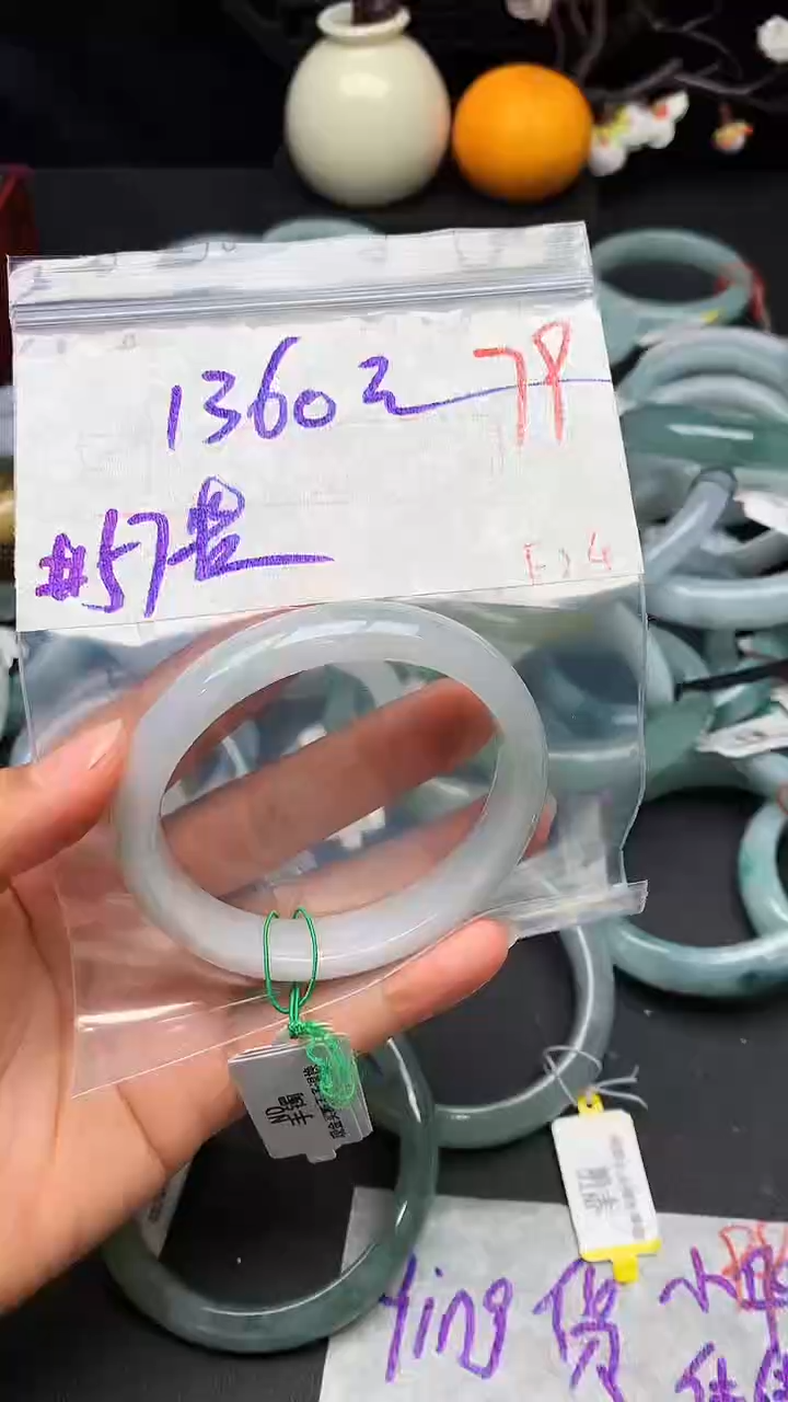 【闪购商品】定制翡翠未镶嵌毛货需精细抛光+多样性发货拍一发一