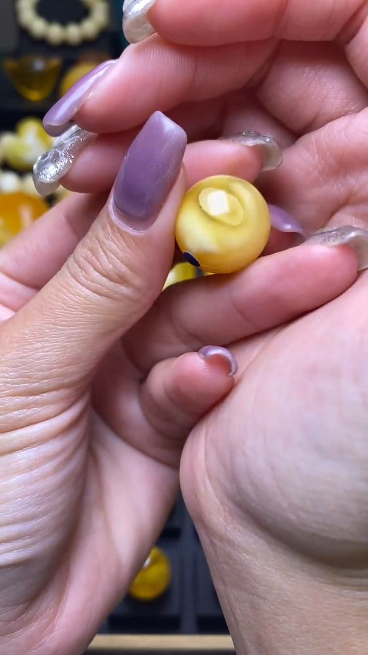 【闪购商品】琥珀裸石未镶嵌葵. 5