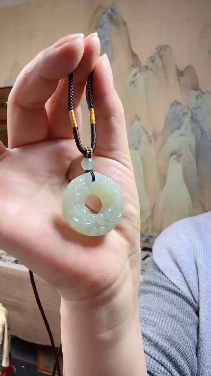 【闪购商品】和田玉颈饰未镶嵌.