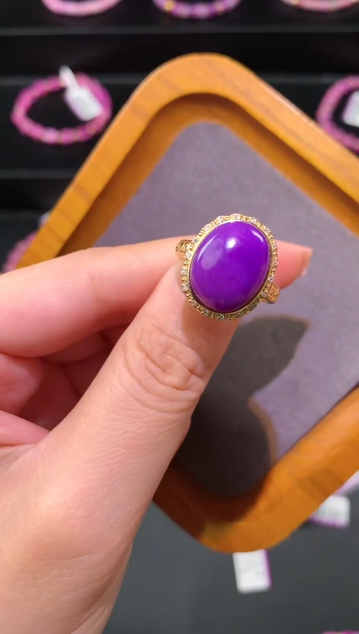 【闪购商品】苏纪石（舒俱来），18K金镶嵌舒俱来戒指