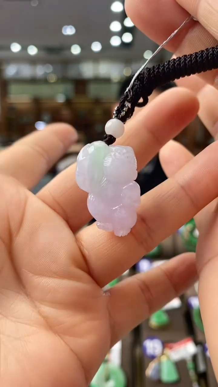 【闪购商品】翡翠颈饰未镶嵌猴