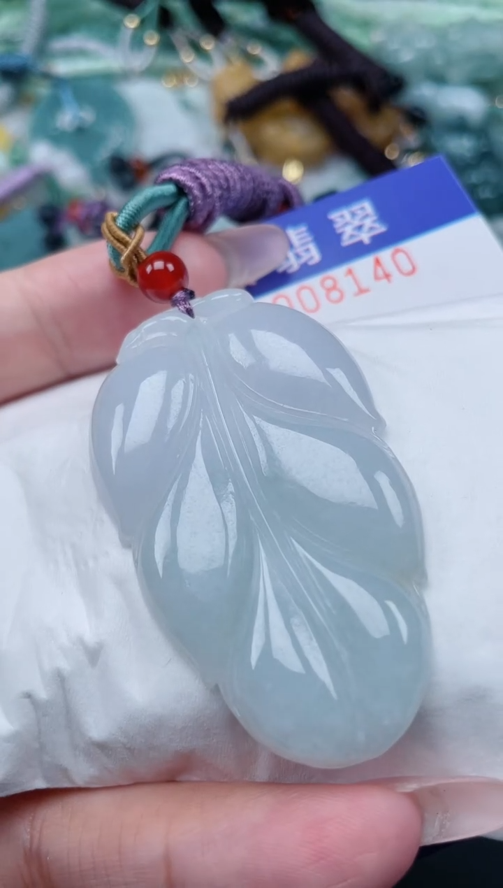 翡翠未镶嵌颈饰.0008140