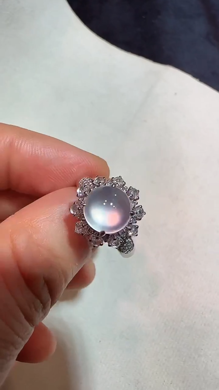 【闪购商品】翡翠戒指18K金镶嵌戒指