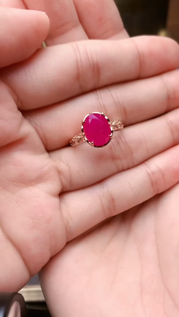 【闪购商品】红宝石戒指银S925镶嵌........