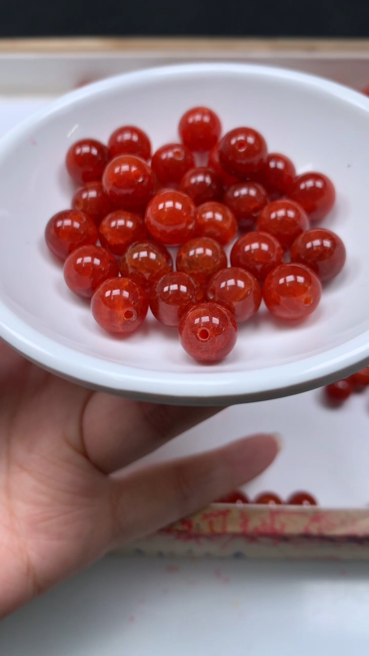 未镶嵌散珠玛瑙/玉髓B468 龙鳞 风 血10mm10个8.8元