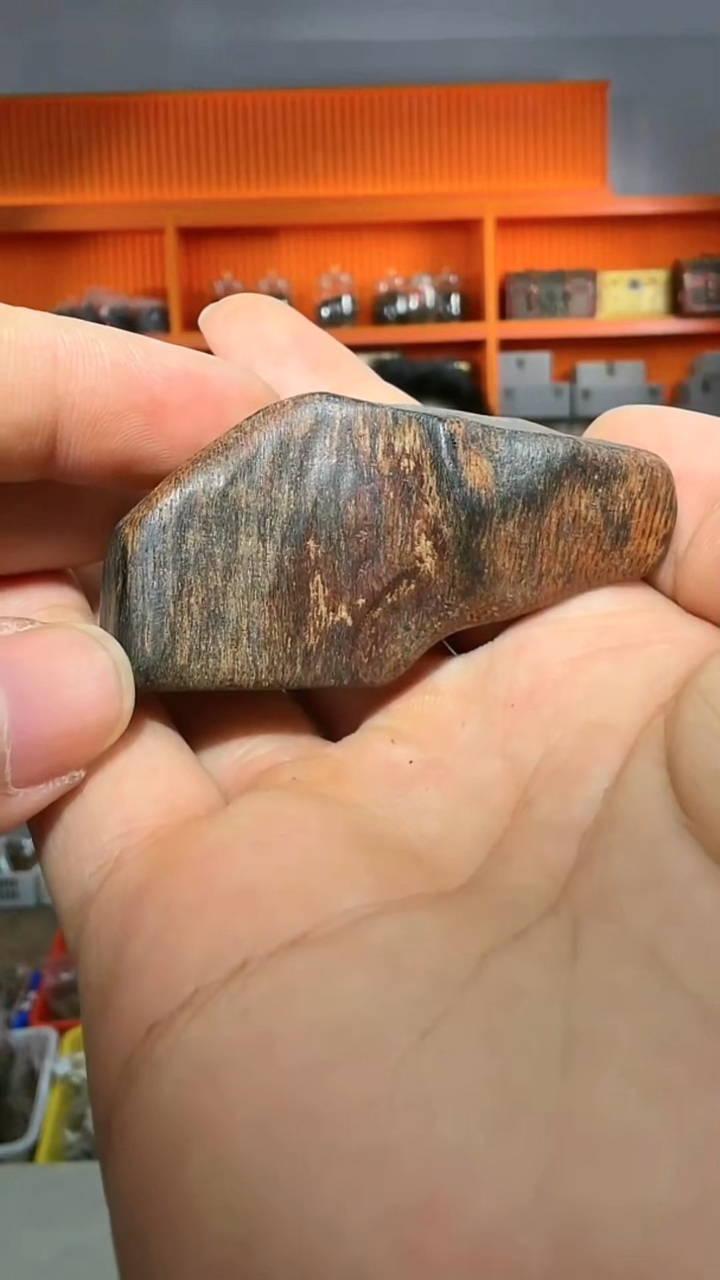 沉香吊坠130号红土多样性发一