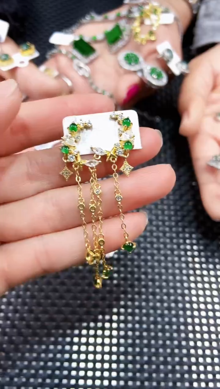 【闪购商品】翡翠耳饰未镶嵌111111111