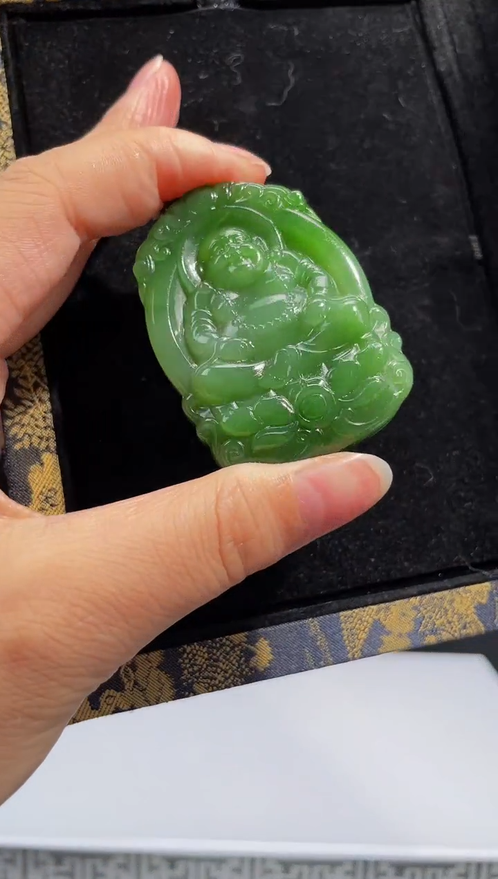 【闪购商品】定制和田玉Boss阳天然和田玉（拍一发一)