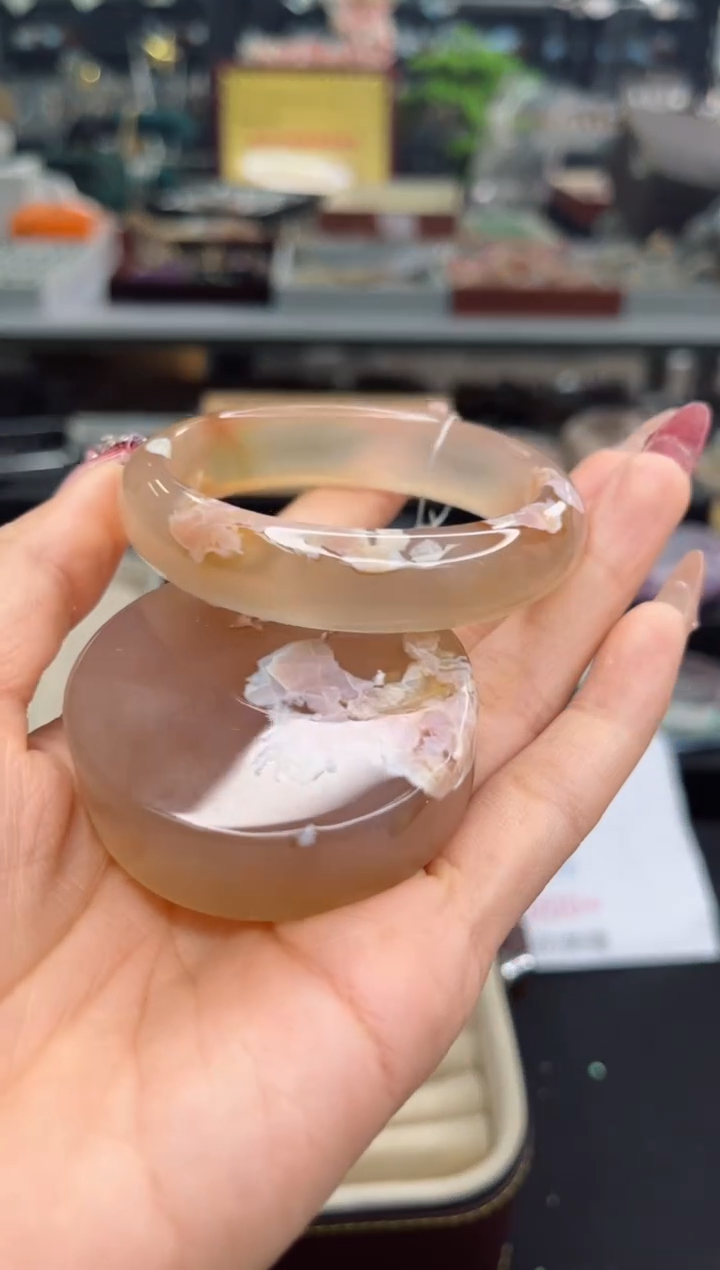 【闪购商品】石英质玉手镯未镶嵌53圈口（赠品镯心）3660189