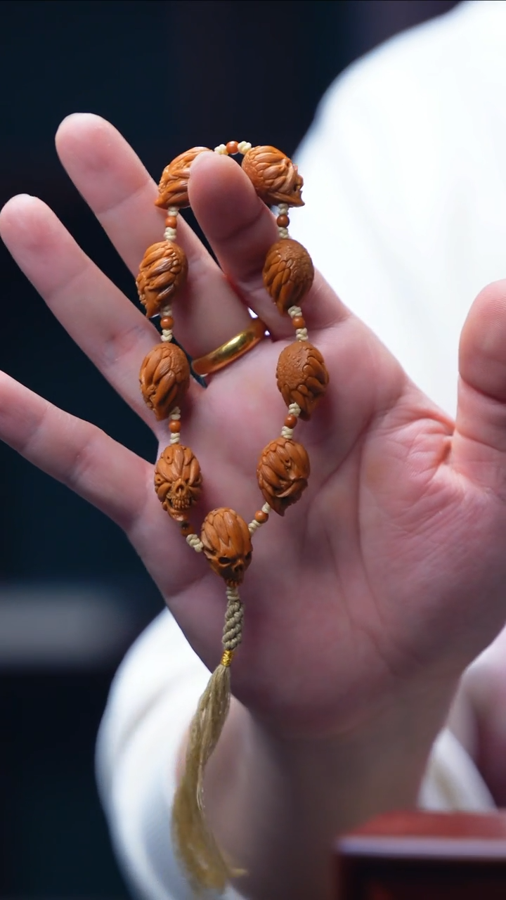 【闪购商品】橄榄核手串/手链【路路通-】