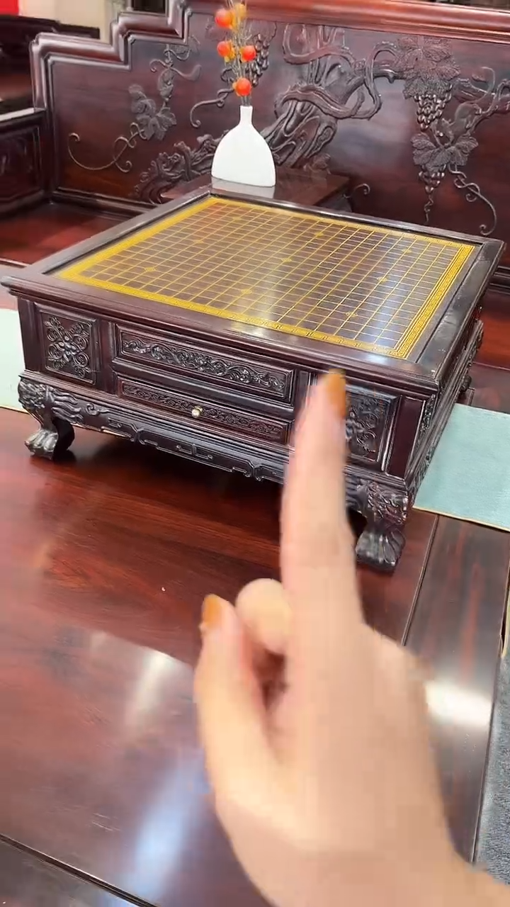 红酸枝木类酸枝---象棋桌