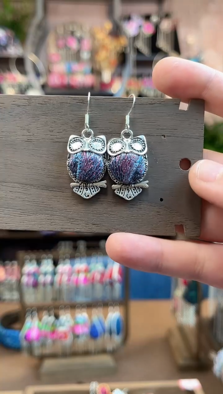 织绣民族风手工非遗老绣饰品560