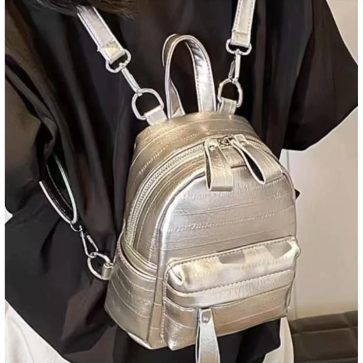 迷你双肩包女新款韩版时尚休闲多用小背包高级感女包