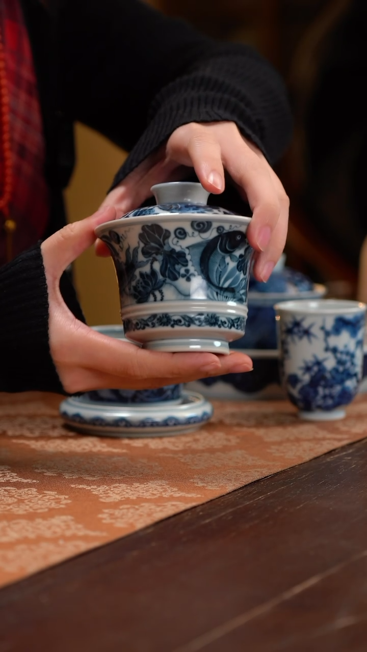 【闪购商品】快雪时晴鱼藻马蹄盖碗