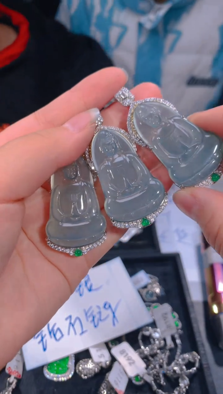 【闪购商品】定制翡翠未镶嵌50多样性发货（发其一）