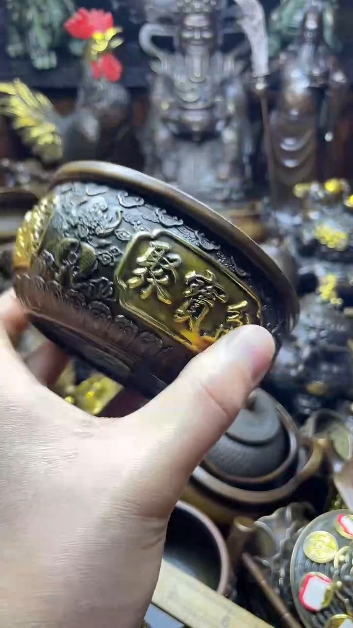 闪购链接，点击下单，有运费险，铜摆件