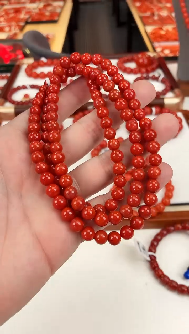 南红玛瑙瓦西多圈7+未镶嵌一个/条