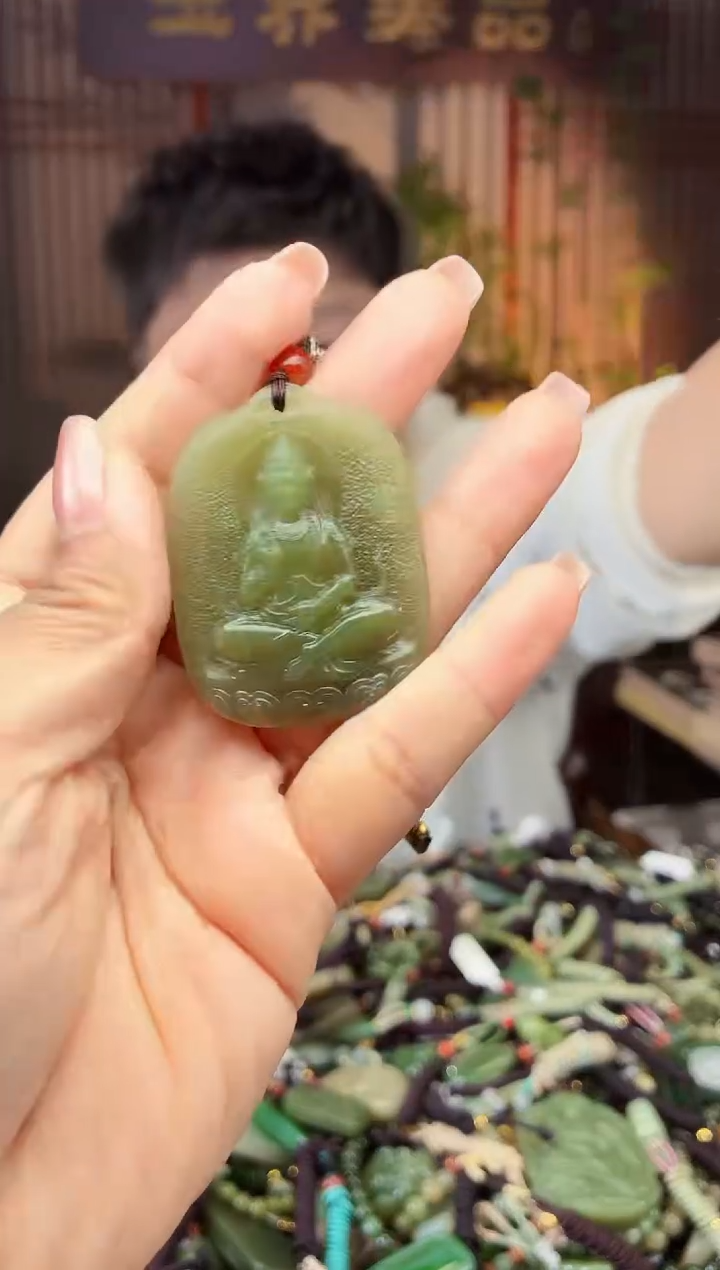 颈饰未镶嵌和田玉多样性发货拍一发一