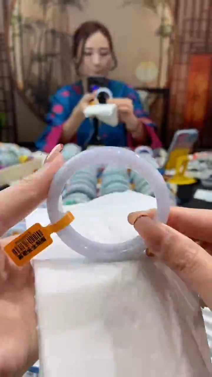 【闪购商品】翡翠手镯未镶嵌00008765