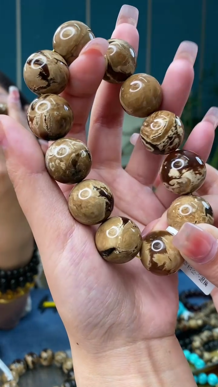【闪购商品】琥珀裸石未镶嵌2/23-GM-#44