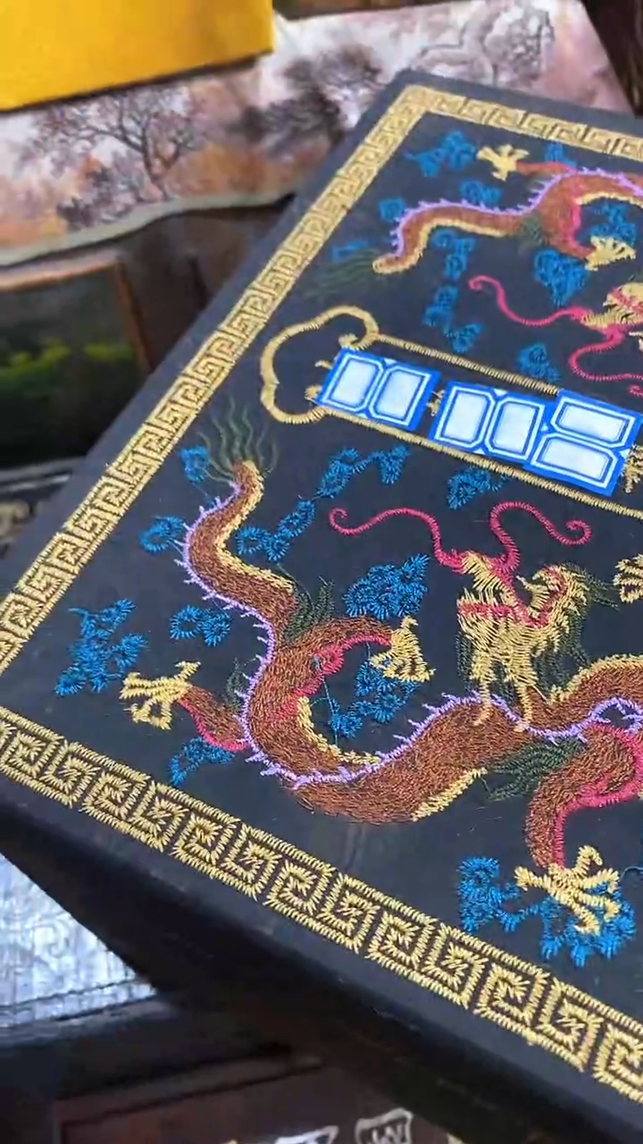 织绣箱 -------（晓晓甄选）