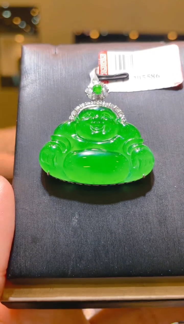 【闪购商品】翡翠18K金镶嵌吊坠(赠链)A73