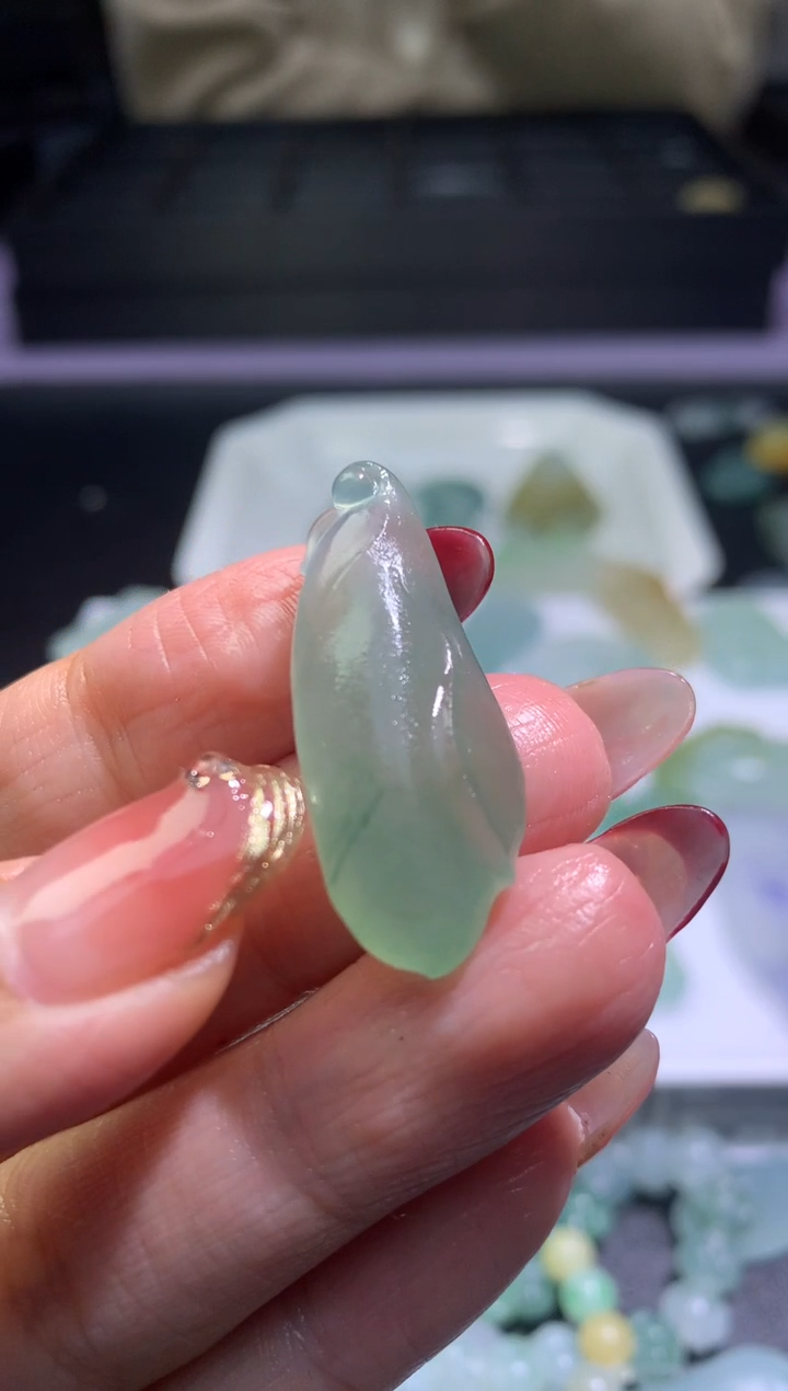 【闪购商品】定制翡翠未镶嵌毛货