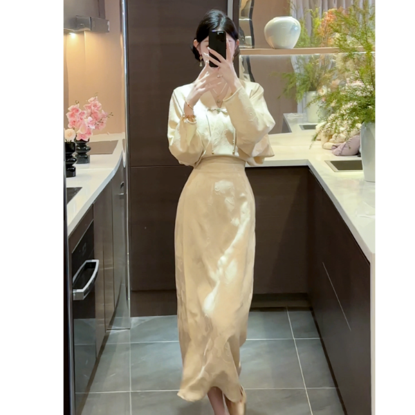 【有现】【周粥】【琉珠】2025新款设计感假两件高级连衣裙JJX4LYQ4071